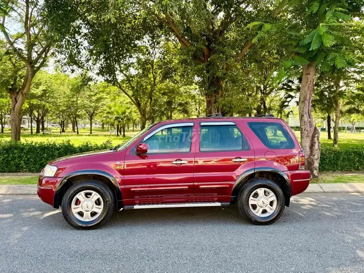 Ford Escape 2004 photo 3