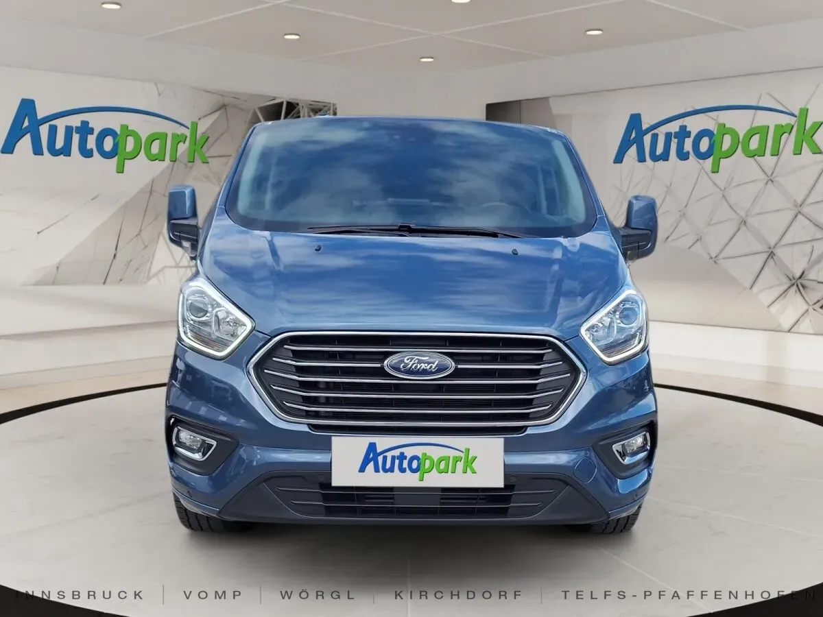 Ford Tourneo 2022 photo 2