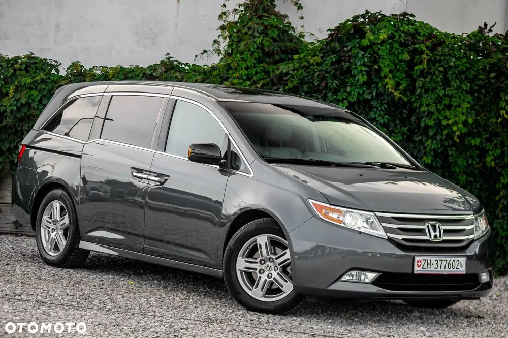 Honda Odyssey 2012 photo 3