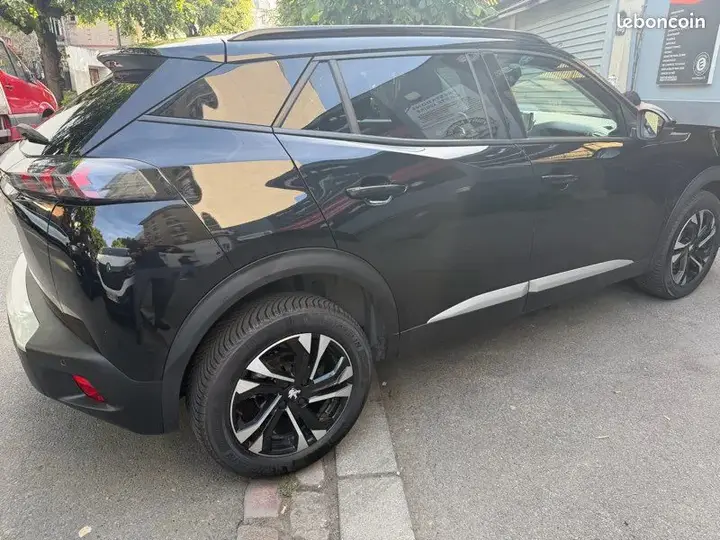 Peugeot 2008 2022 photo 5