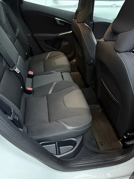 Volvo V40 2015 photo 5