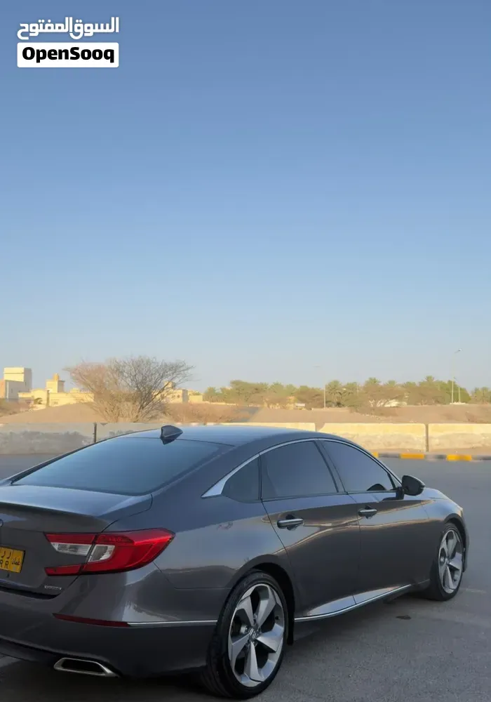 Honda Accord 2018 photo 3