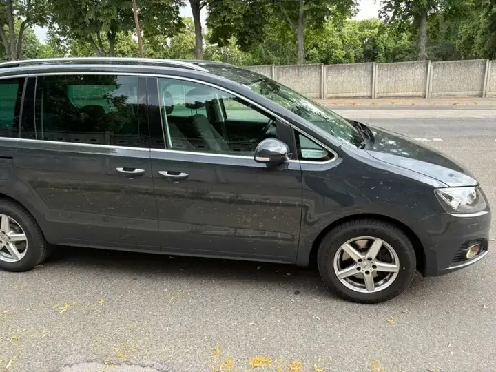 Seat Alhambra 2017 photo 3