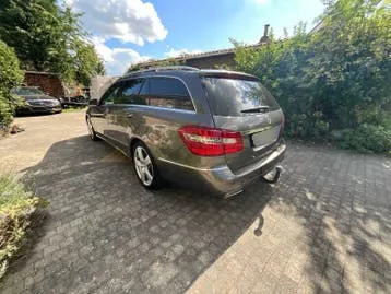 Mercedes-Benz E-Class 2013 photo 3