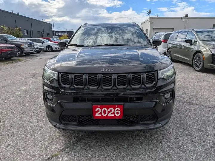 Jeep Compass 2026 photo 2