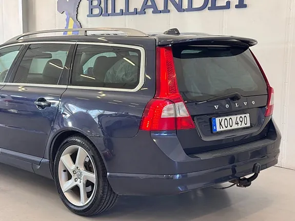 Volvo V70 2010 photo 5