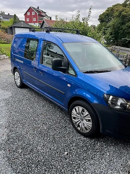Volkswagen Caddy Maxi 2013 photo 2