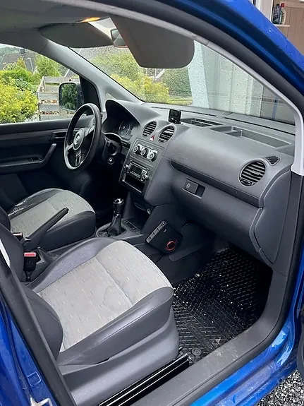 Volkswagen Caddy Maxi 2013 photo 5