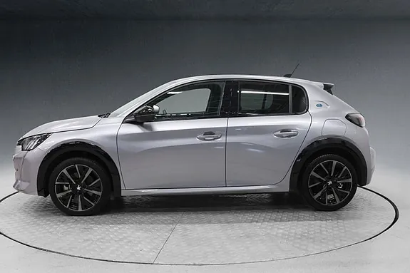 Peugeot E-208 2023 photo 2