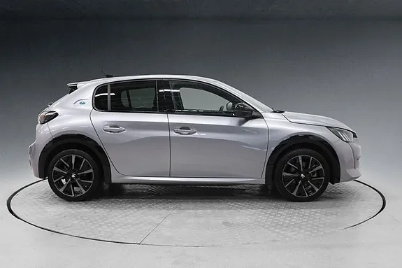 Peugeot E-208 2023 photo 5