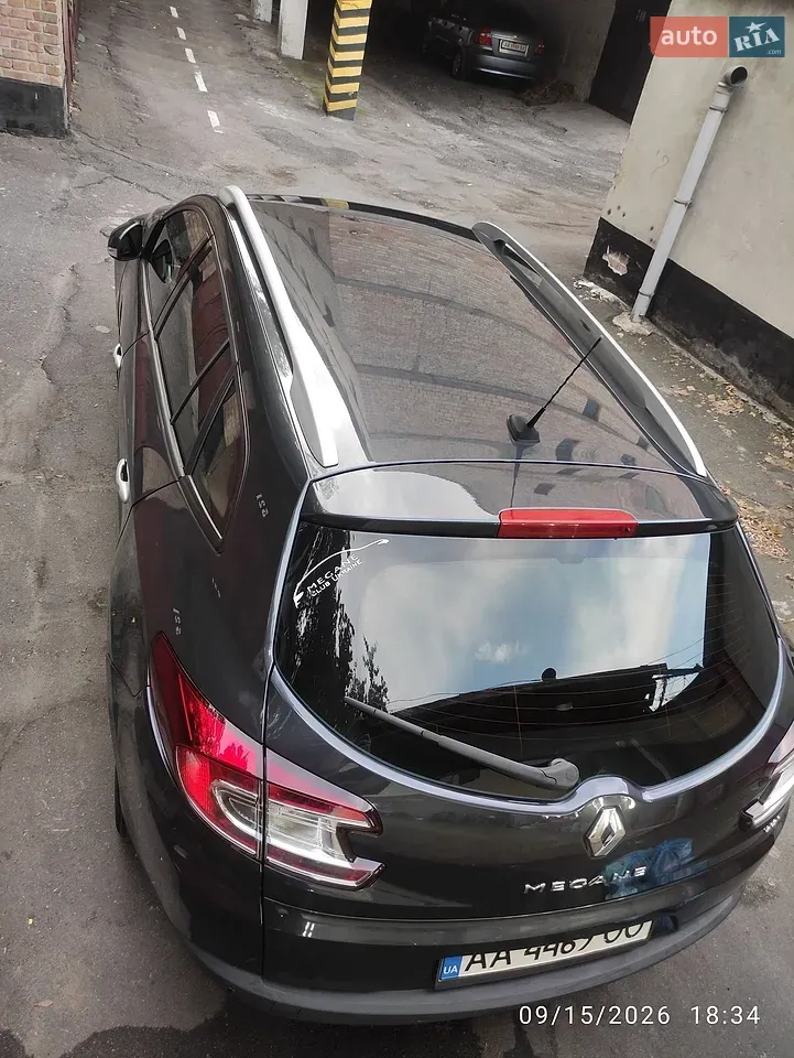 Renault Megane 2011 photo 5