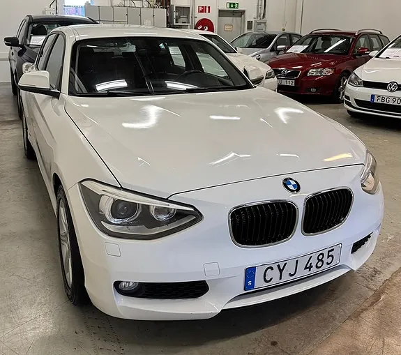 BMW 118D 2015 photo 3
