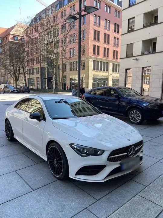 Mercedes-Benz Cla 200 Amg-Line