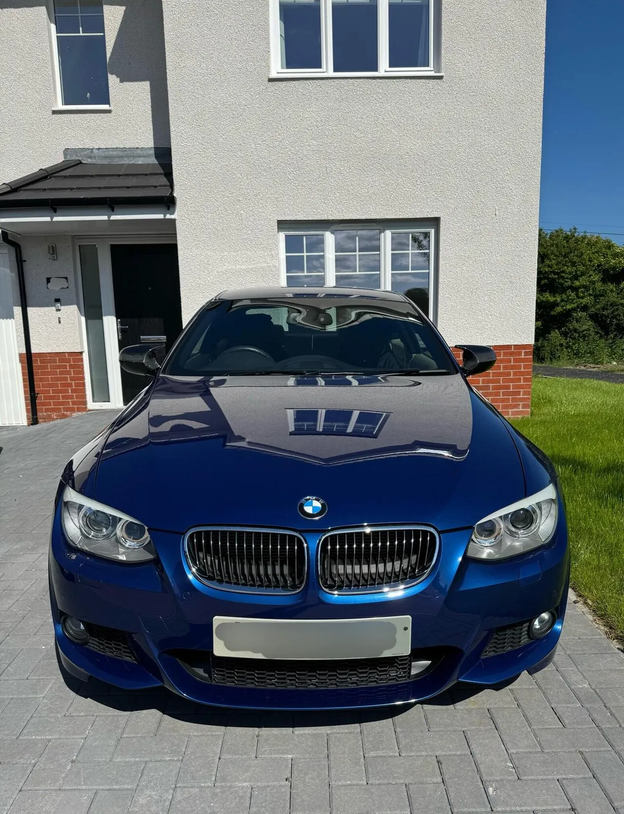 BMW 3 Series 2012 photo 2