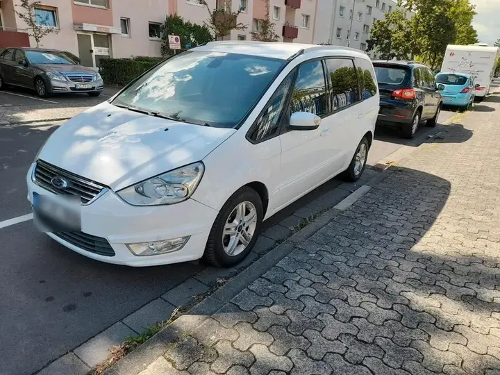 Ford Galaxy