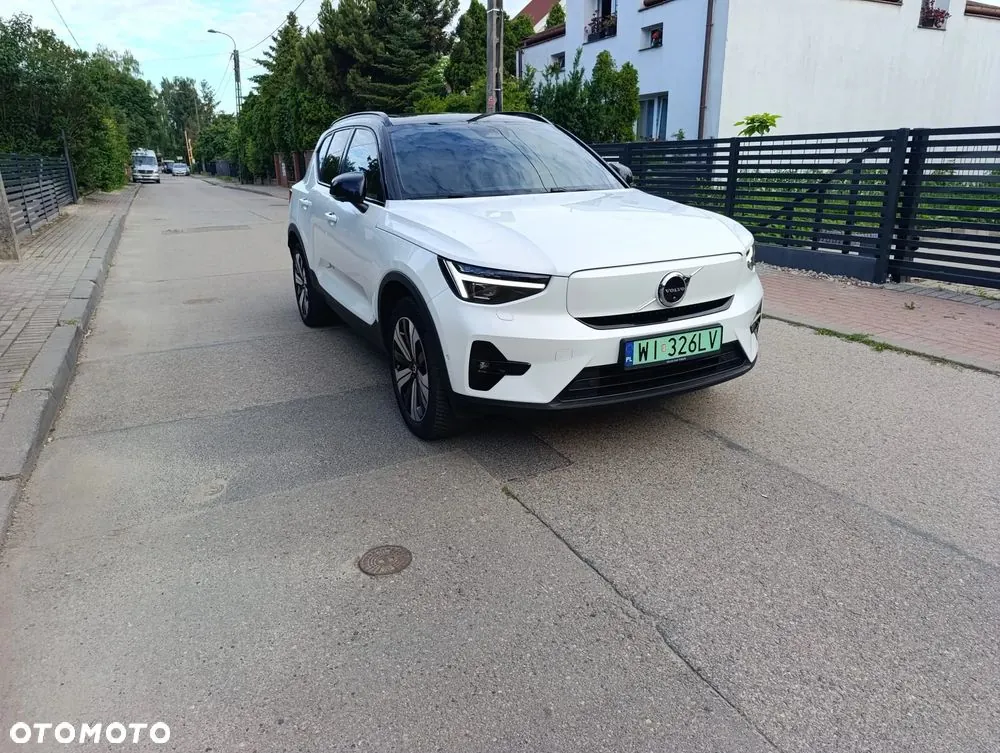 Volvo Xc 40 2023 photo 2