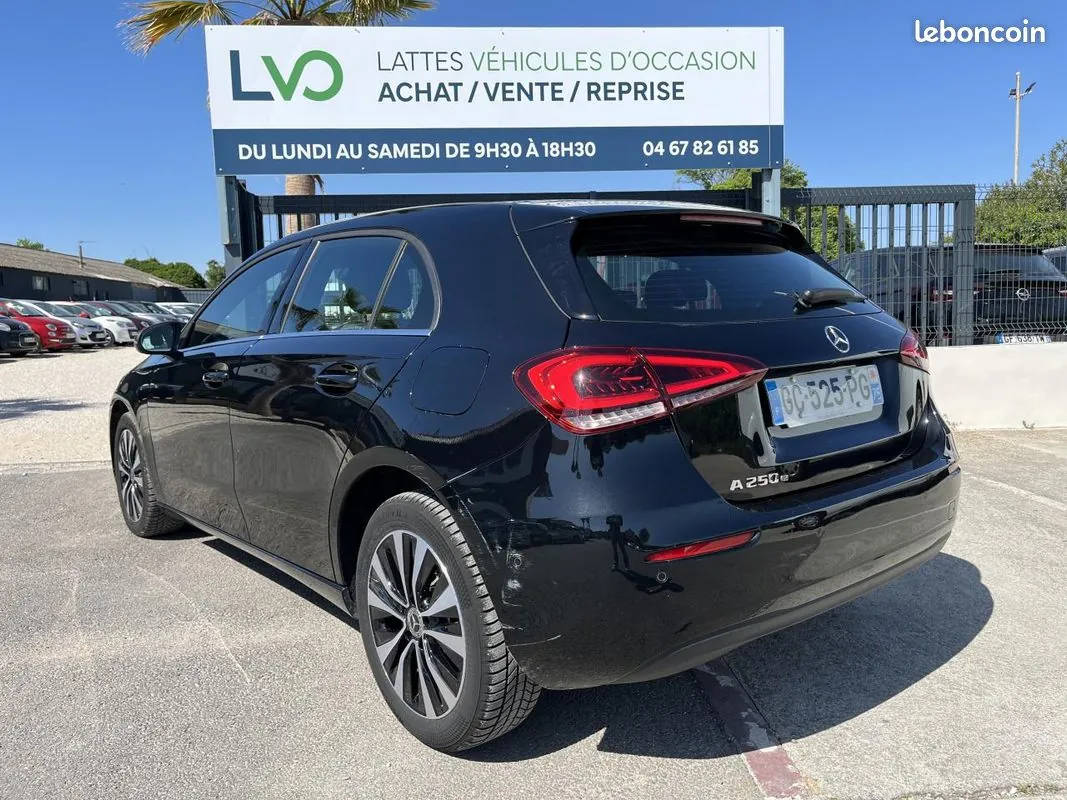 Mercedes-Benz A-Class 2021 photo 3