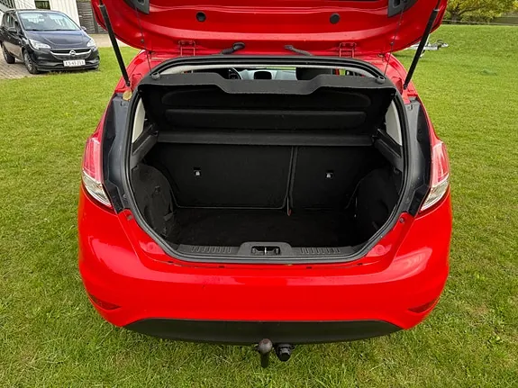 Ford Fiesta 2015 photo 5