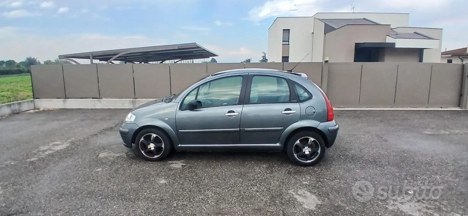 Citroen C3 2004 photo 2