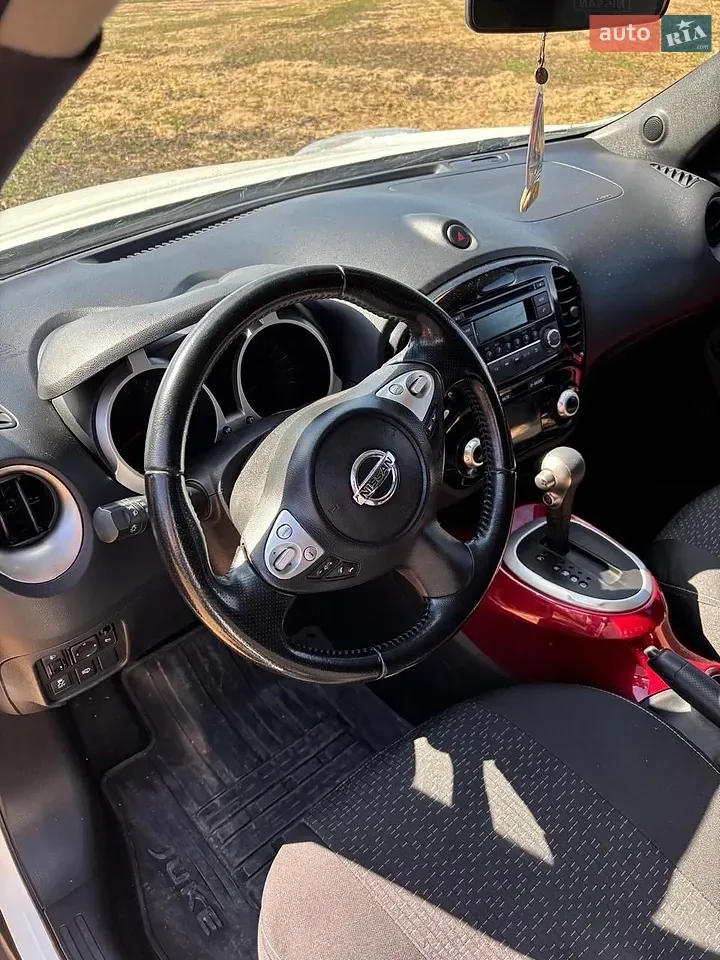 Nissan Juke 2013 photo 3