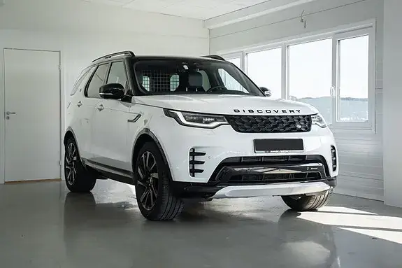 Land Rover Discovery 2023 photo 3