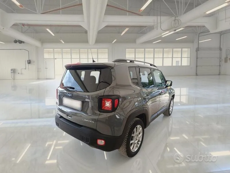 Jeep Renegade 2022 photo 4