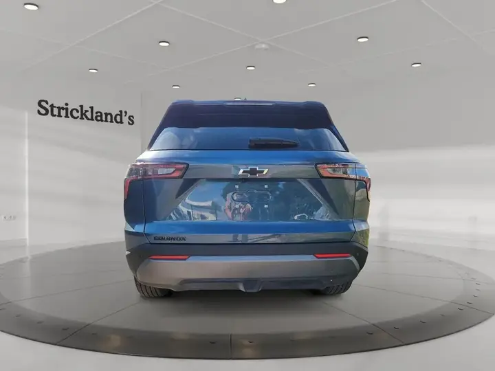 Chevrolet Equinox 2026 photo 3