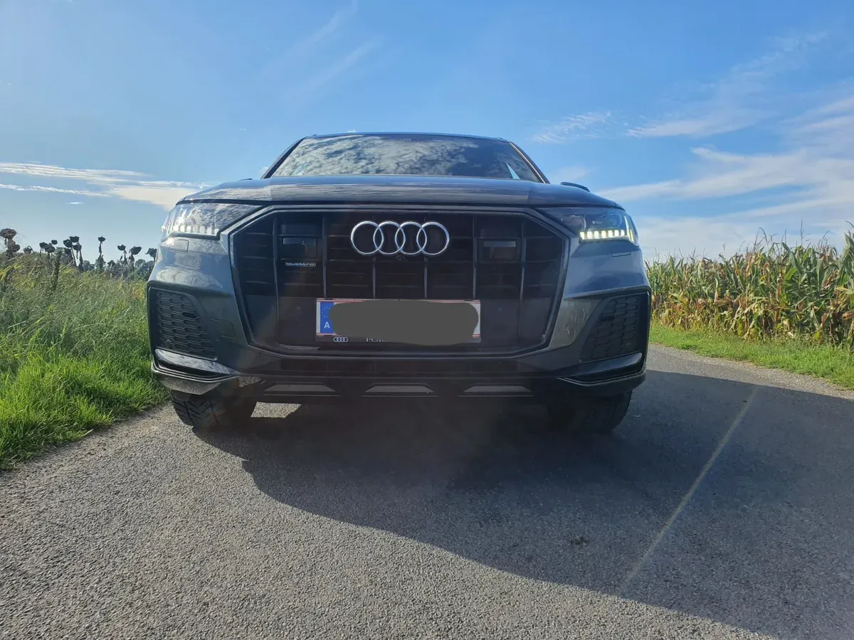 Audi Q7 2020 photo 3