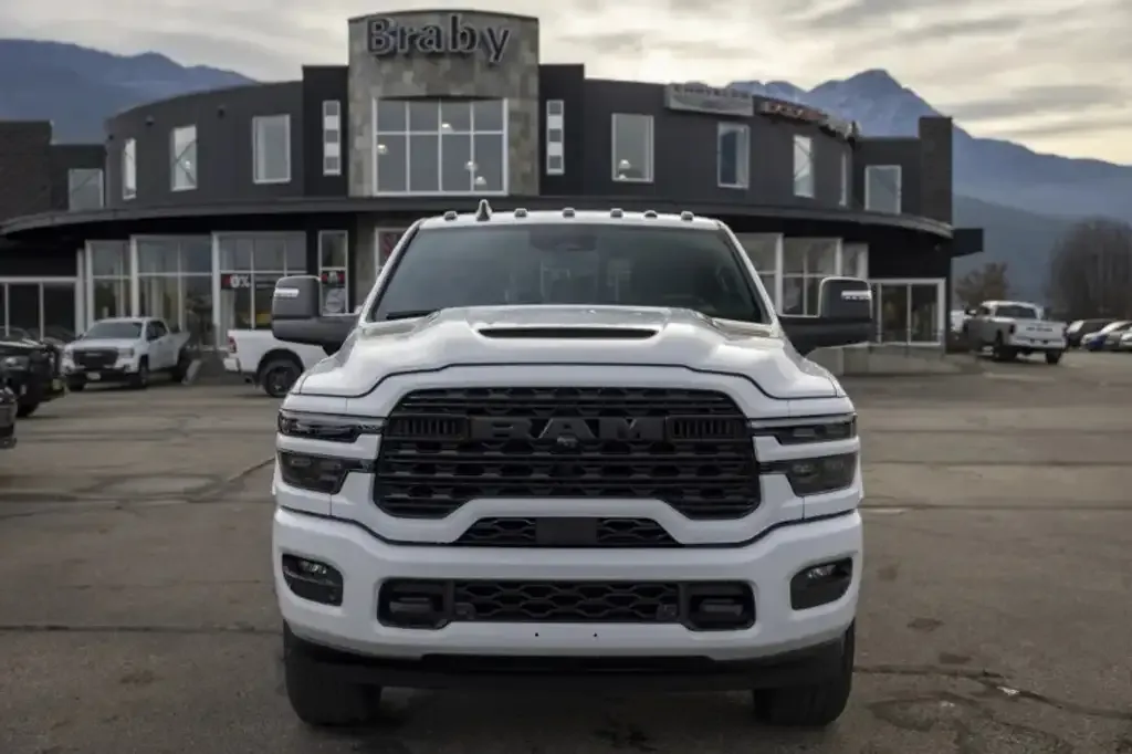 Ram 3500 2026 photo 3