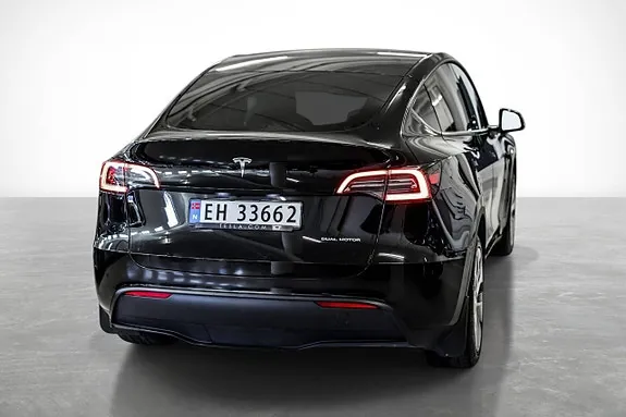 Tesla Model Y 2024 photo 5
