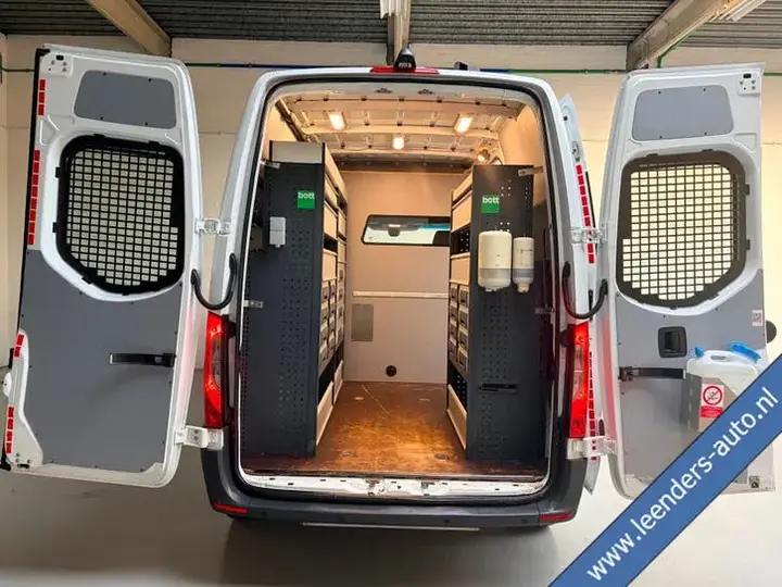 Mercedes-Benz Sprinter 2019 photo 2