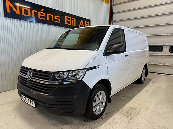 Volkswagen Transporter 2022 photo 2