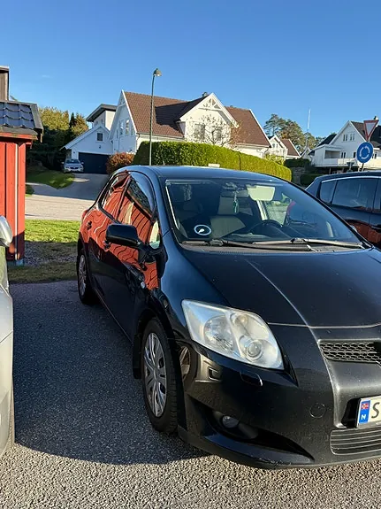 Toyota Auris 2007 photo 2