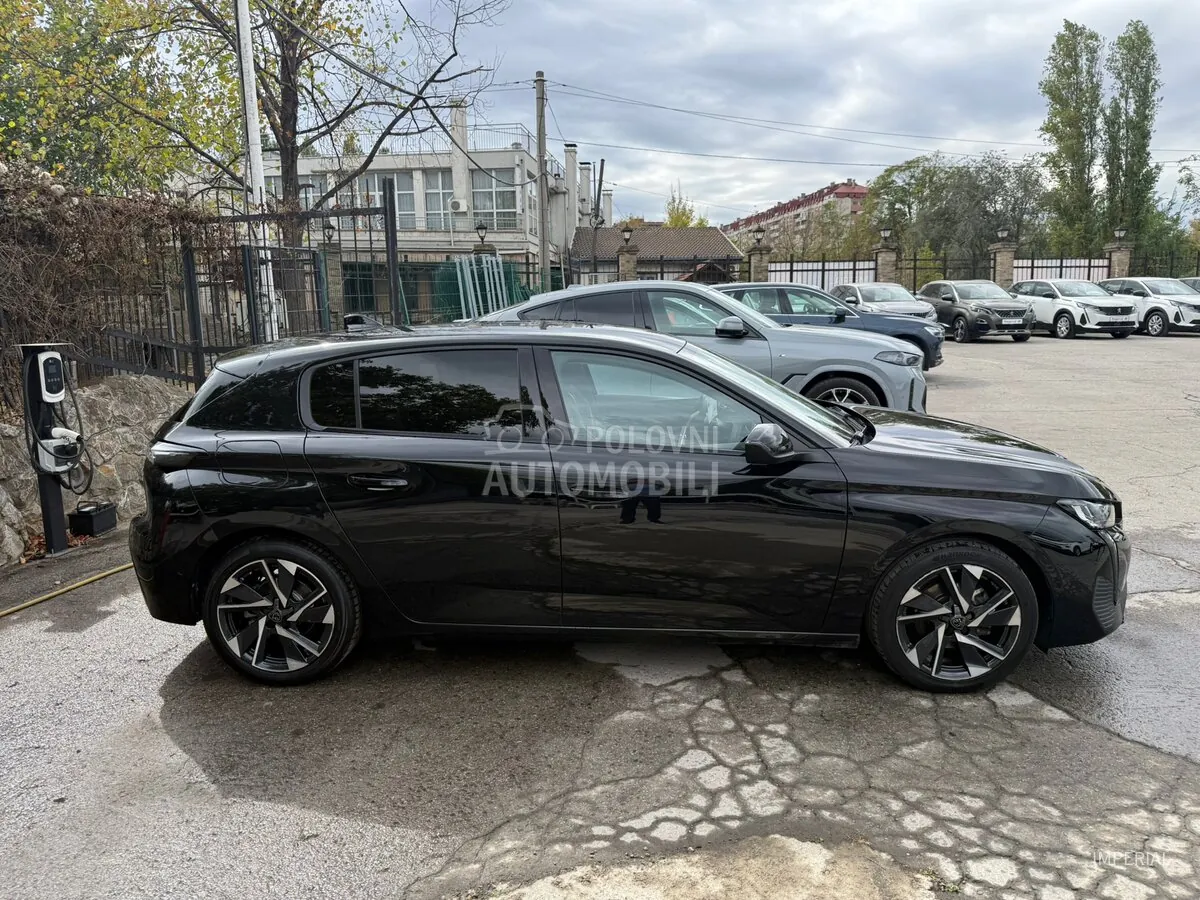 Peugeot 308 2022 photo 4
