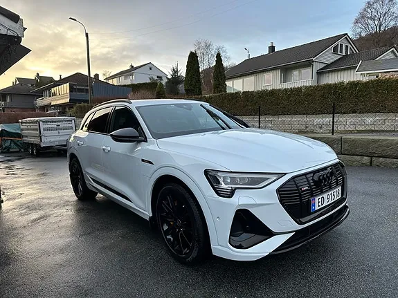Audi E-Tron 2022 photo 5