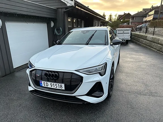 Audi E-Tron 2022 photo 3
