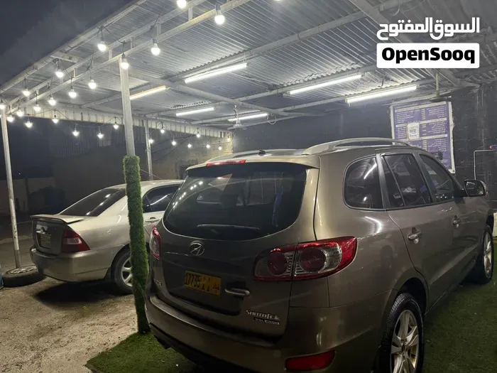 Hyundai Grand Santa Fe 2011 photo 5