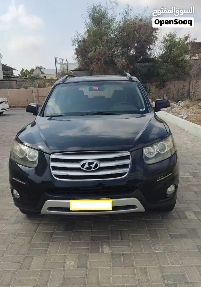 Hyundai Grand Santa Fe