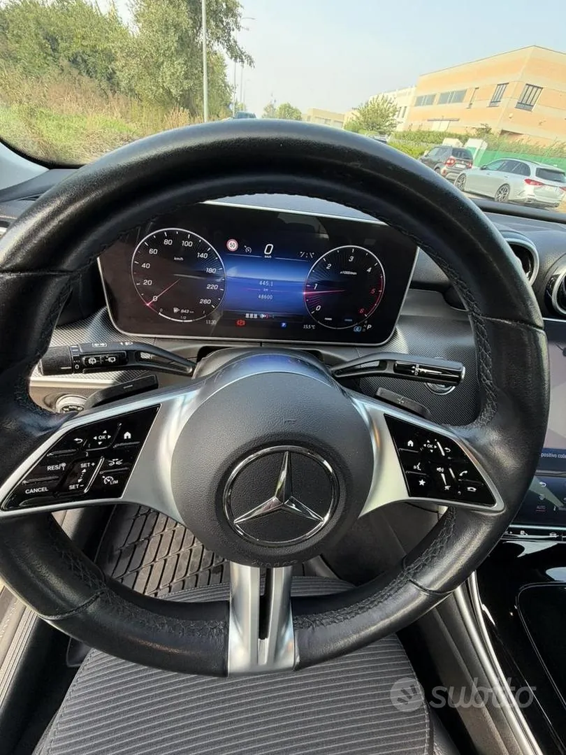 Mercedes-Benz C-Class 2024 photo 4