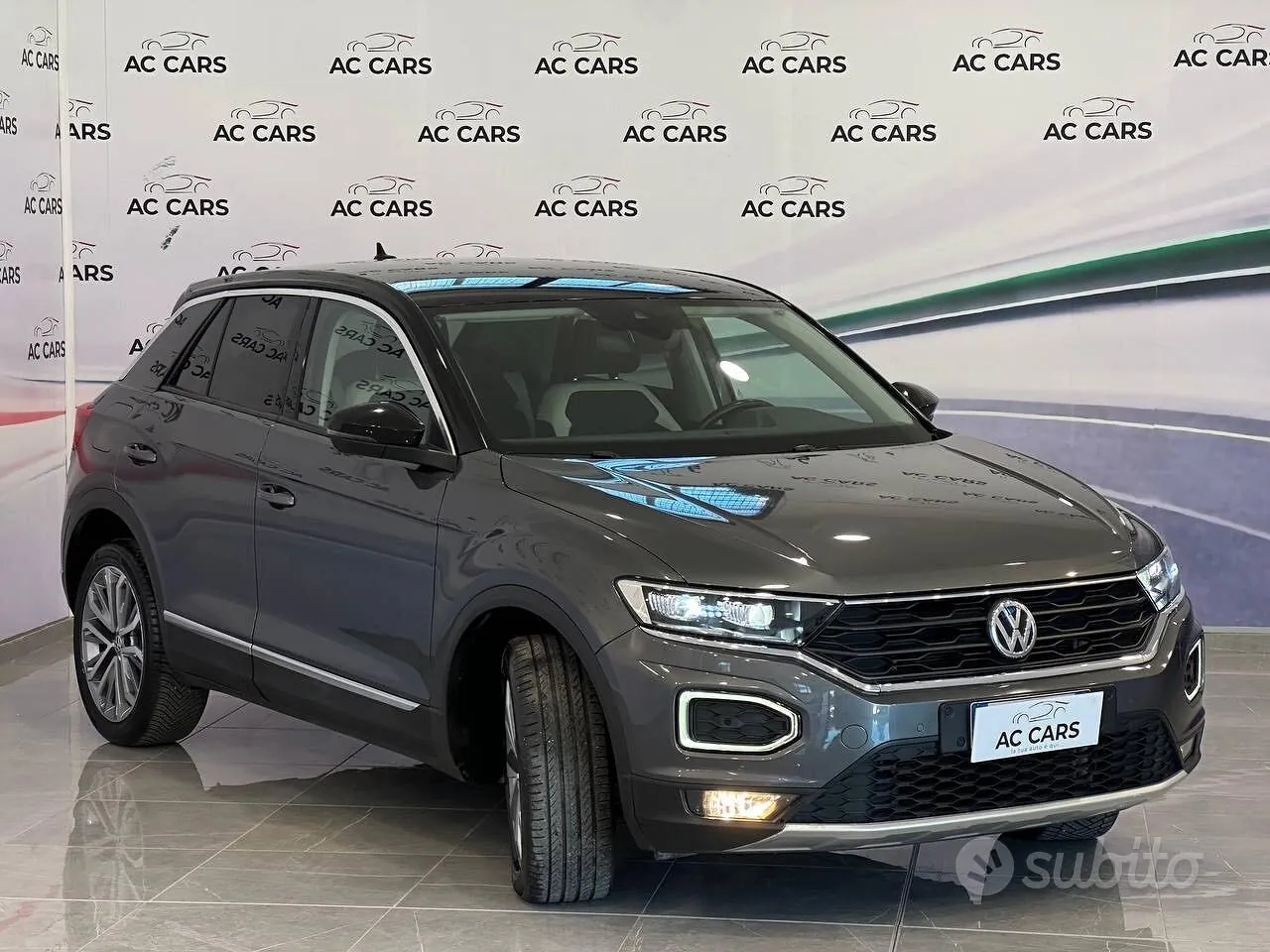 Volkswagen T-Roc 2020 photo 2