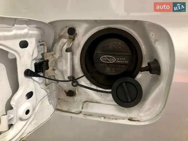 Toyota Camry 2018 photo 3