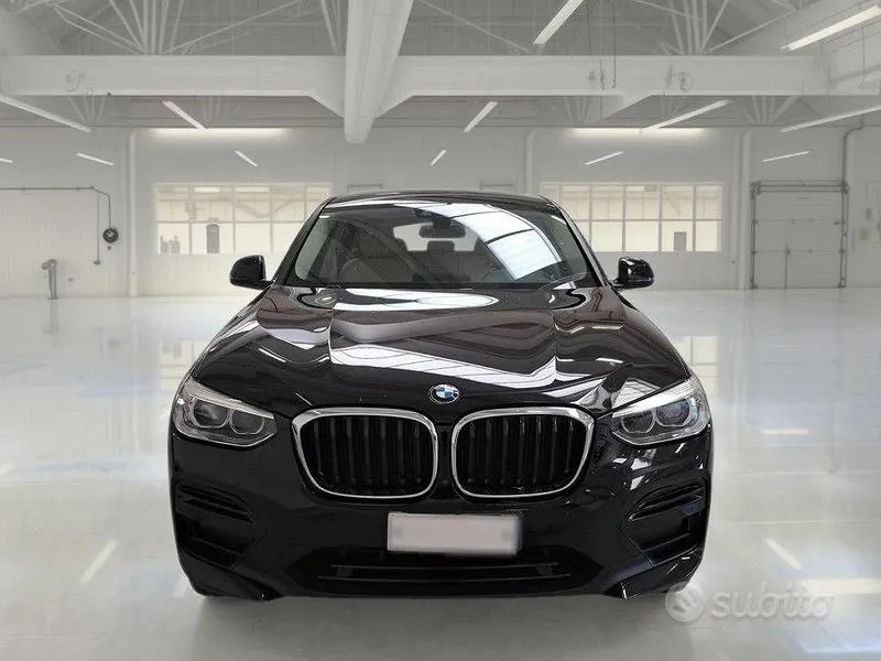 BMW X4 2021 photo 2