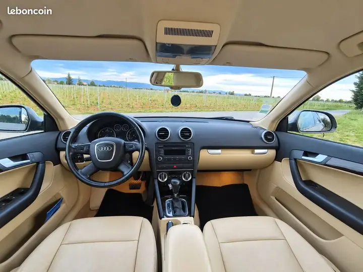 Audi A3 2009 photo 4
