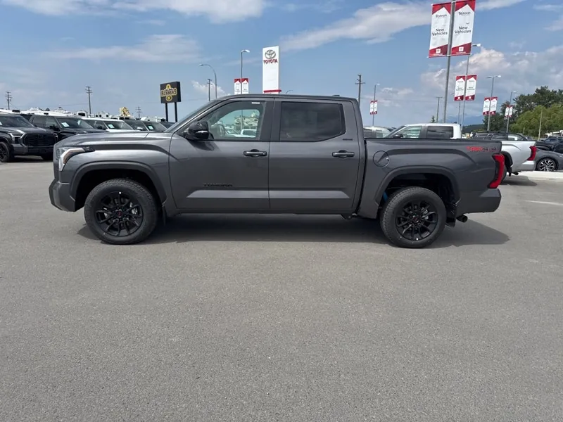 Toyota Tundra 2026 photo 2
