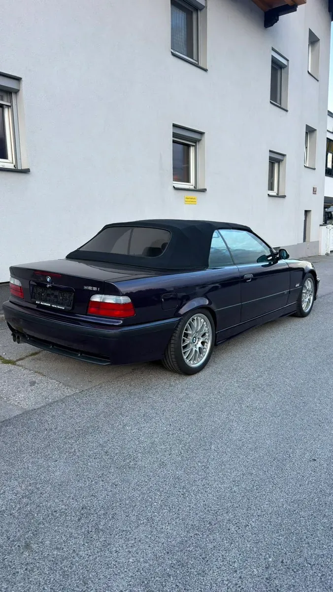 BMW 3 Series 1997 photo 2