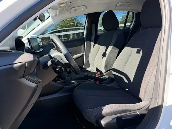 Peugeot 208 2020 photo 5
