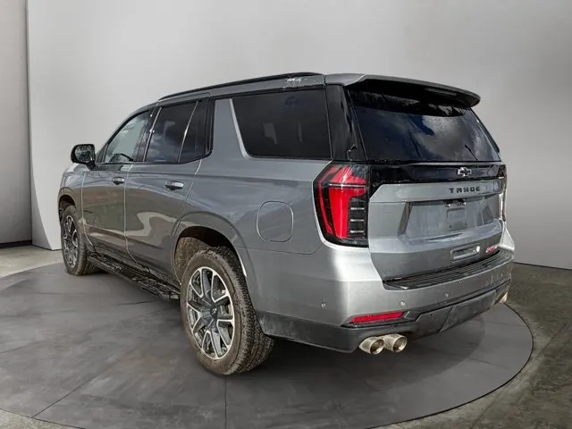 Chevrolet Tahoe 2026 photo 3