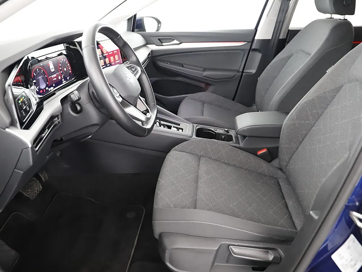 Volkswagen Golf 2023 photo 3