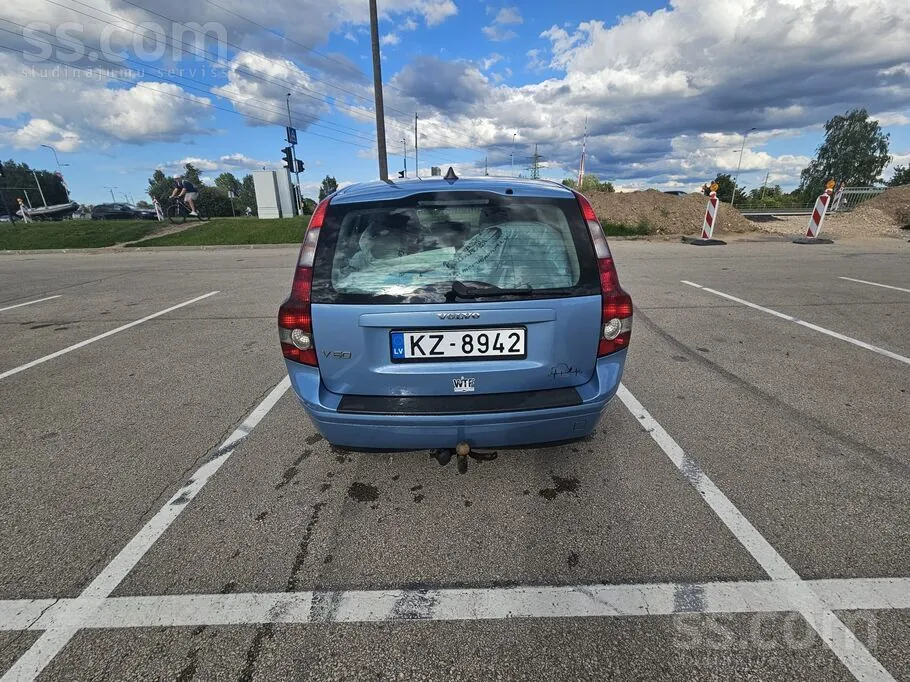 Volvo V50 2005 photo 4