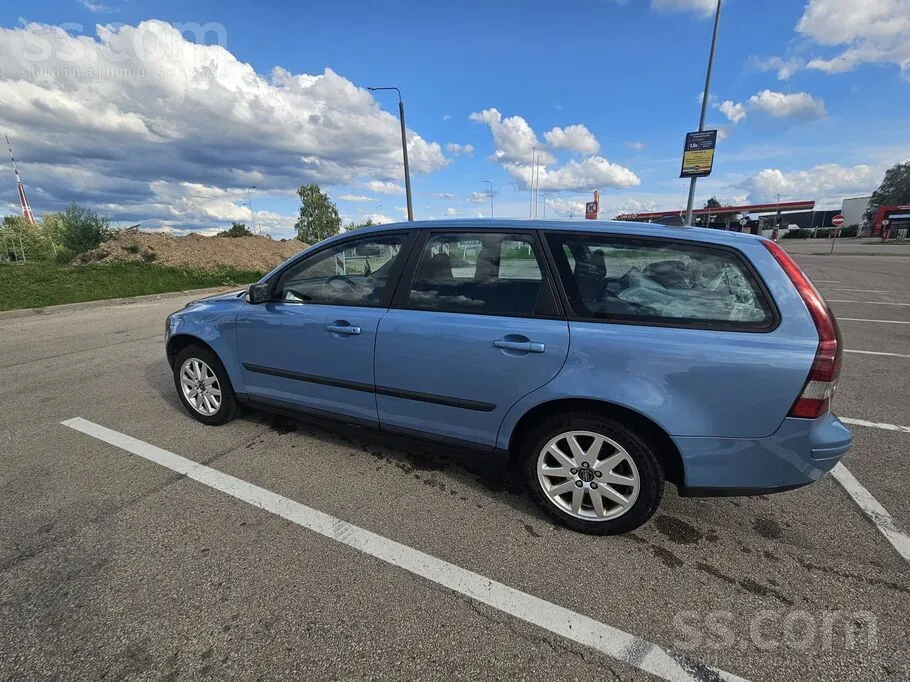 Volvo V50